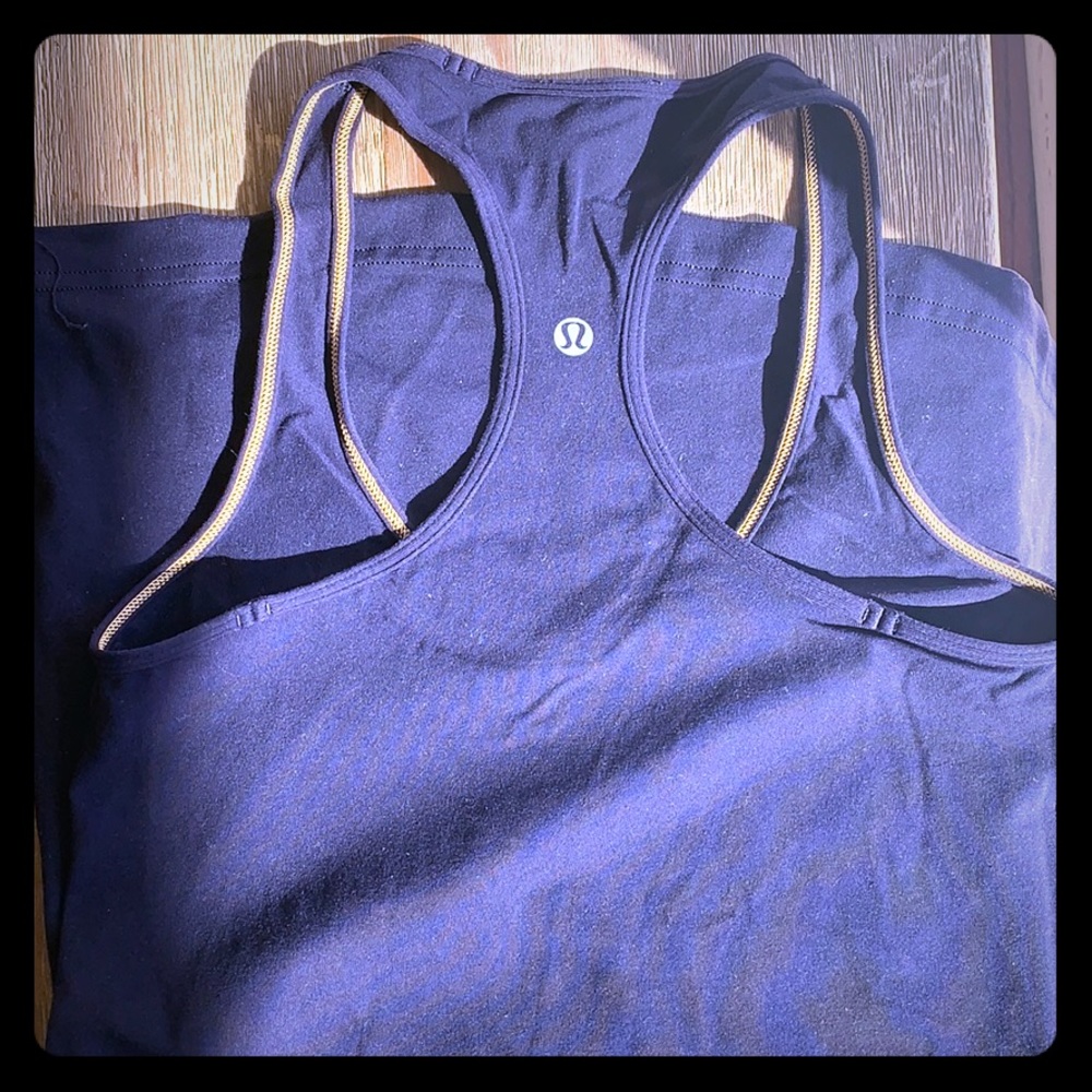 Lululemon cool racerback size 6. Dark purple plum